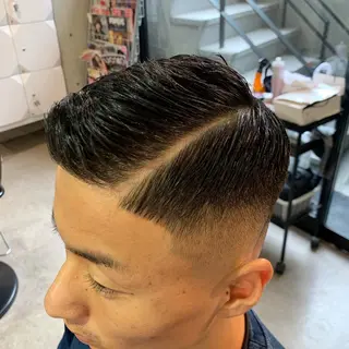 ショート 及川シゲル 髪質改善講師のヘアスタイル