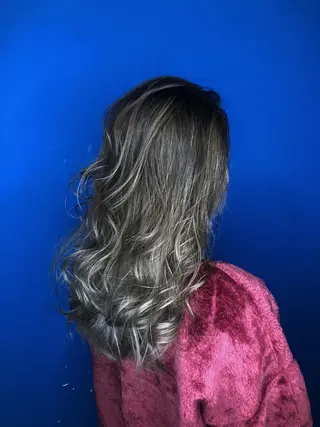 ロング カラー ALLEN hair 京橋店のヘアスタイル