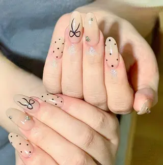ネイル pink ladyサロン所属・べ にのネイルデザイン