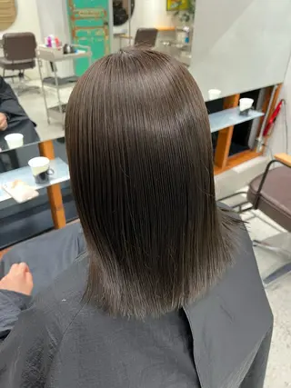 カラー 近藤 乃紀のヘアスタイル
