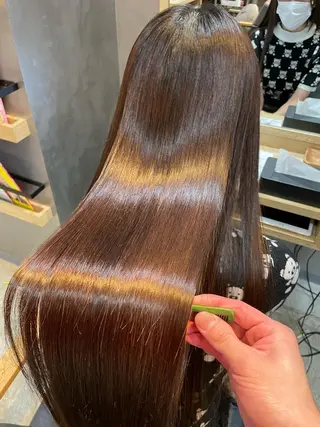 ロング アイニティ緑地公園所属・【お悩み解決のプロ】 ハヤシタクミのヘアスタイル