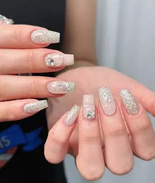 ネイル Lyna 池袋のネイルデザイン