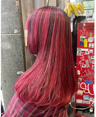 ミディアム カラー GARU-ガル-所属・TSUNO🦖 派手髪/オタク美容師のヘアスタイル