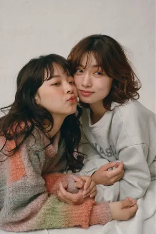 ミディアム カラー ENIF ヤマグチアツコのヘアスタイル