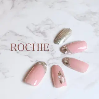 ネイル ROCHIE【ロキエ】所属・ROCHIE Rikaのネイルデザイン