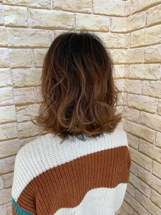 ミディアム パーマ ベリショディレクター 小野 健太郎のヘアスタイル