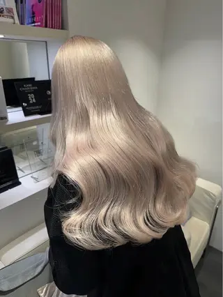 ロング ハイトーン/ケア ブリーチ/sEnAのヘアスタイル