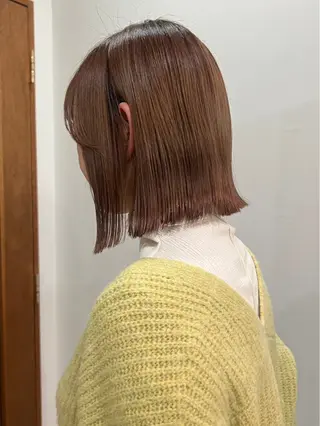 ミディアム 横山 奈央のヘアスタイル
