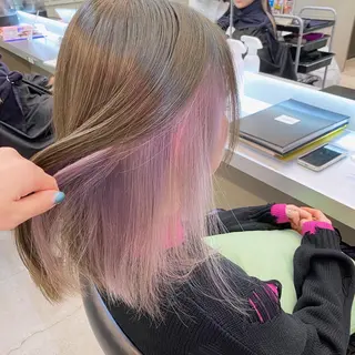ミディアム カラー 岡野 静華のヘアスタイル