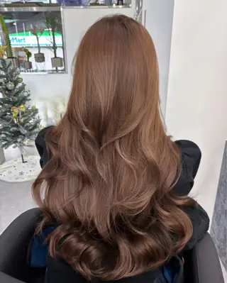 ロング カラー 堀江/透明感 ベージュ/白川幸太のヘアスタイル