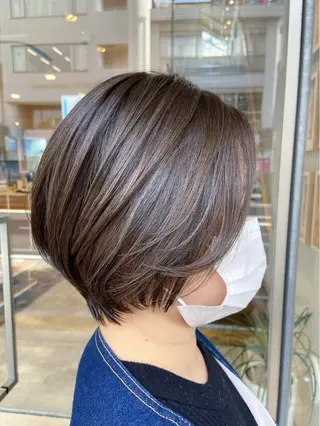 ショート 小倉 実紗のヘアスタイル