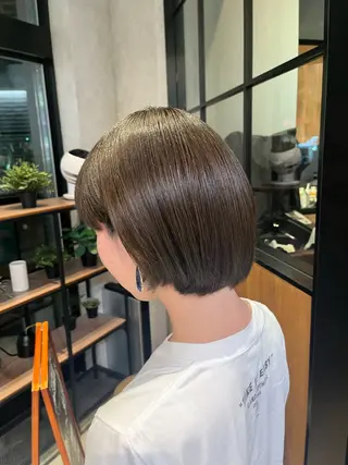 ショート カラー yuuri🎀/大宮 /韓国ヘア/レイヤーのヘアスタイル