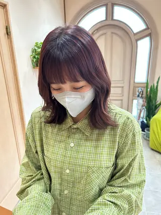 ミディアム カラー coubou所属・mayu .のヘアスタイル