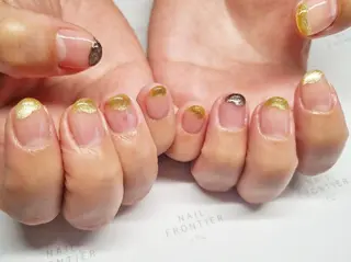 ショート ネイル 吉祥寺🌟 ネイルフロンティアのネイルデザイン