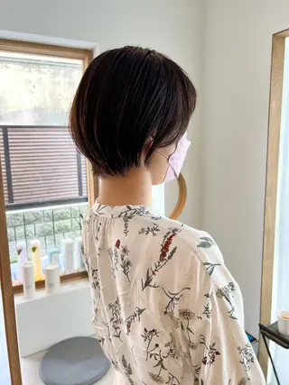 ショート カラー ミディアムパーマ /癖毛パーマのヘアスタイル