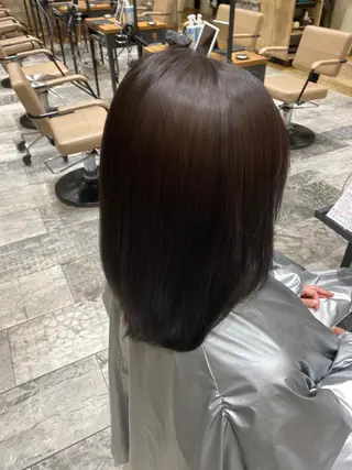 カラー 新宿/レイヤー 顔周りカット溝手優太のヘアスタイル