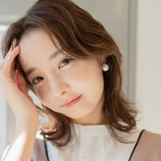 ミディアム 大石 藍のヘアスタイル