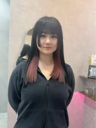 セミロング カラー ヘアアレンジ yuuto🌈 冬の透け感カラーのヘアスタイル