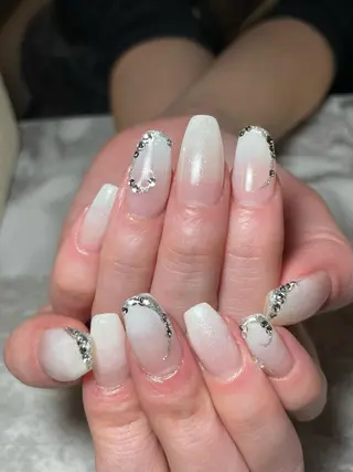 ネイル 蓑原 佳央里のネイルデザイン