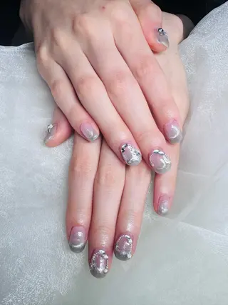 森 ネイルサロン研修中♡のネイルデザイン