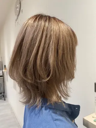 セミロング カラー 堀 ゆきみのヘアスタイル