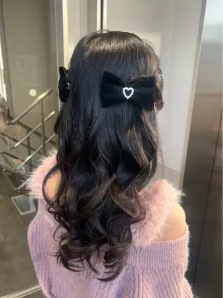 ロング Hitomi/ 練習モデル募集中のヘアスタイル