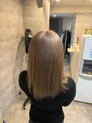 ミディアム カラー BEL所属・三池 ブルノのヘアスタイル