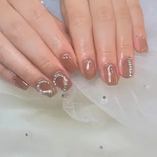 ネイル S LOUNGE NAIL所属・パーツたくさん🍓 SUMIのネイルデザイン