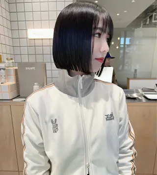 ショート hollo渋谷所属・切りっぱなしボブ /DAIKIのヘアスタイル