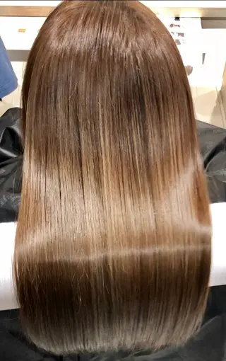 セミロング カラー 🎗美髪艶髪🫧髪質 改善特化🥇菊地のヘアスタイル