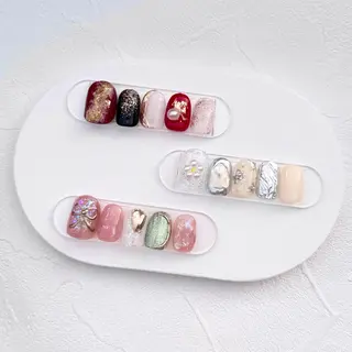 ネイル RIEKO🍒 ワンホン♡推しネイルのネイルデザイン