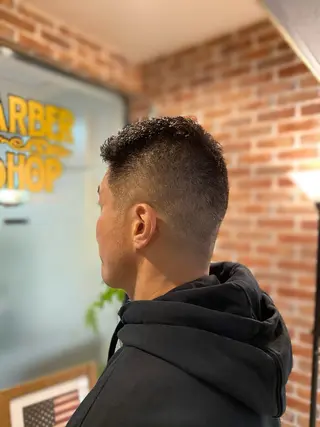 ショート メンズ スカイシープレイス所属・金田 和大のヘアスタイル