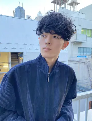 ショート パーマ メンズ 7Bridge所属・ハッシュカット 小西貫太のヘアスタイル