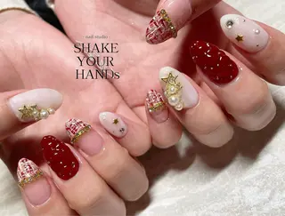 ネイル ネイルスタジオ シェイクユアハンズのネイルデザイン
