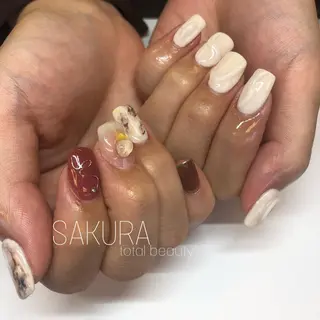 ネイル SAKURA 山野のネイルデザイン