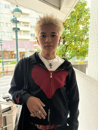 カラー メンズ メンズカット ハイトーン[佐橋]のヘアスタイル