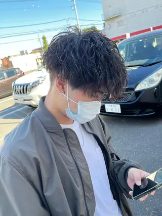 パーマ メンズ 吹田 駿 髪質改善縮毛矯正のヘアスタイル