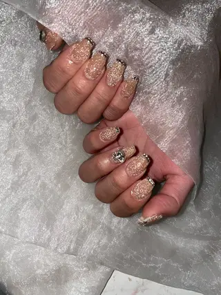 ネイル 廣田 莉那のネイルデザイン