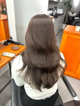 ロング カラー ミルクティーベージュ ❤︎レイヤー　MIAのヘアスタイル