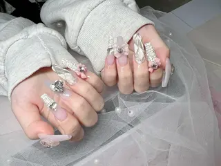 ネイル ガールネイルサロン所属・ガール　ネイルサロン 垣内　英里のネイルデザイン