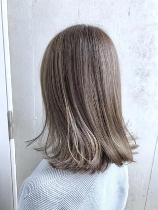 セミロング カラー パーマ ヘアアレンジ filo byFeria渋谷所属・縮毛矯正/美髪 髪質改善/石田幸輔のヘアスタイル
