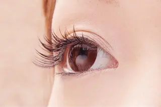 マツエク・マツパ 浅野 優衣のネイルデザイン