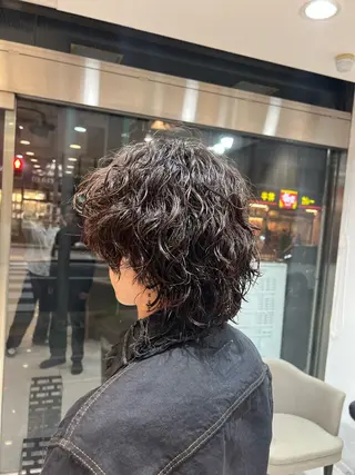 ミディアム パーマ メンズ SENA 再現性 パーマと縮毛矯正のヘアスタイル