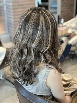 セミロング カラー 🫧髪質改善 講師🫧🍎幹細胞のヘアスタイル