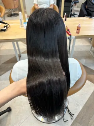 ロング Lond Alexia所属・sakura/韓国 ガーリー/ワンホンのヘアスタイル