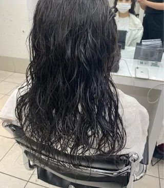 ロング パーマ TONI&GUY   EBISU所属・無料カットモデル募集 / Natsukiのヘアスタイル