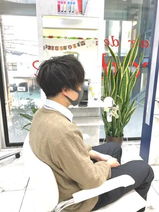 ショート メンズ ハイライト&曲がる 縮毛矯正特化 玉置のヘアスタイル