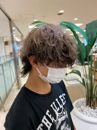 ミディアム カラー パーマ メンズ 銀座/ハイライト特化 🌿ブリーチ/片山のヘアスタイル