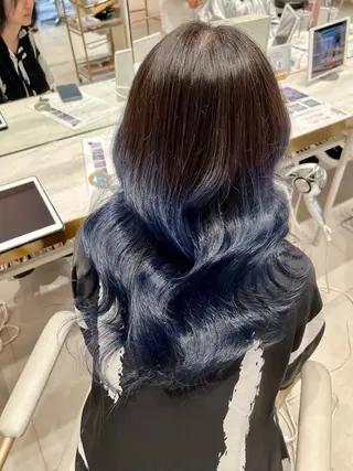 ロング カラー 透明感カラー/レイヤ ーhinata.のヘアスタイル