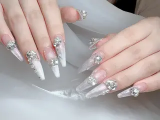 ネイル 🎀M nails✨ ビューティーのネイルデザイン